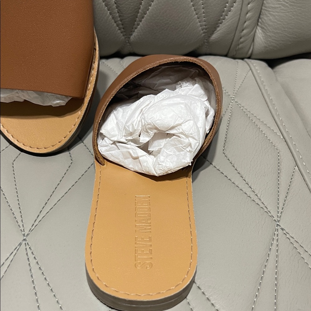 Steve Madden Tan Slide Sandals